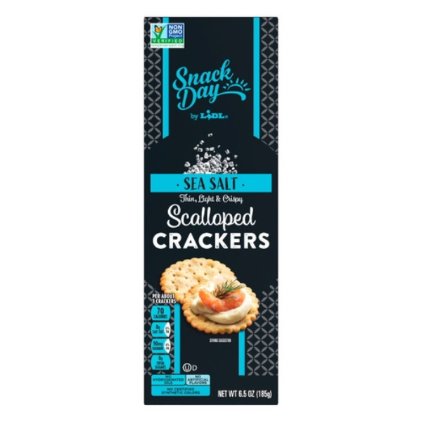 Snack Day Scalloped Crackers, Rosemary, 6.5 oz